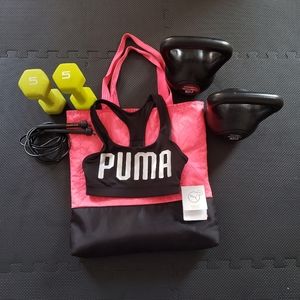 *NEW PUMA Sports bra